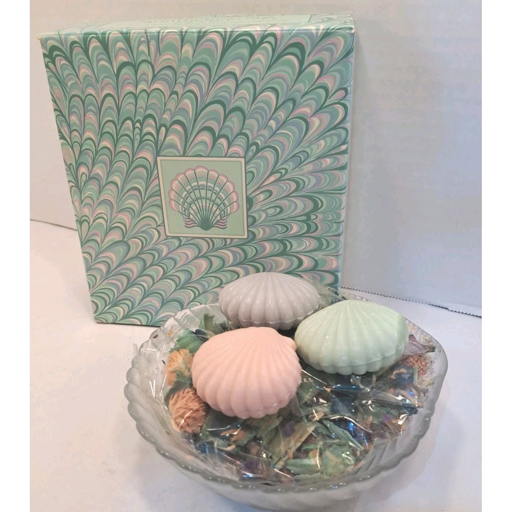 Shimmering Sea Gift Set Glass Shell Soap Dish w/ 3 Seashell Soaps & Potpourri